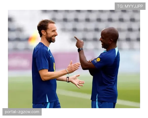 英足总确认,本轮联赛将为已故足球名宿举行一分钟默哀仪式 英足总确认,本轮联赛将为已故足球名宿举行一分钟默哀仪式